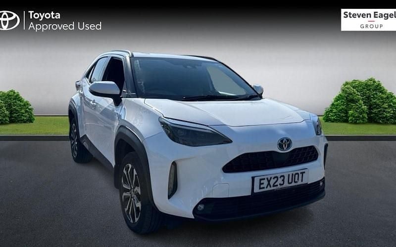 Used Toyota Yaris Hybrid Design 116 HP (85 kW) 2026 Estate