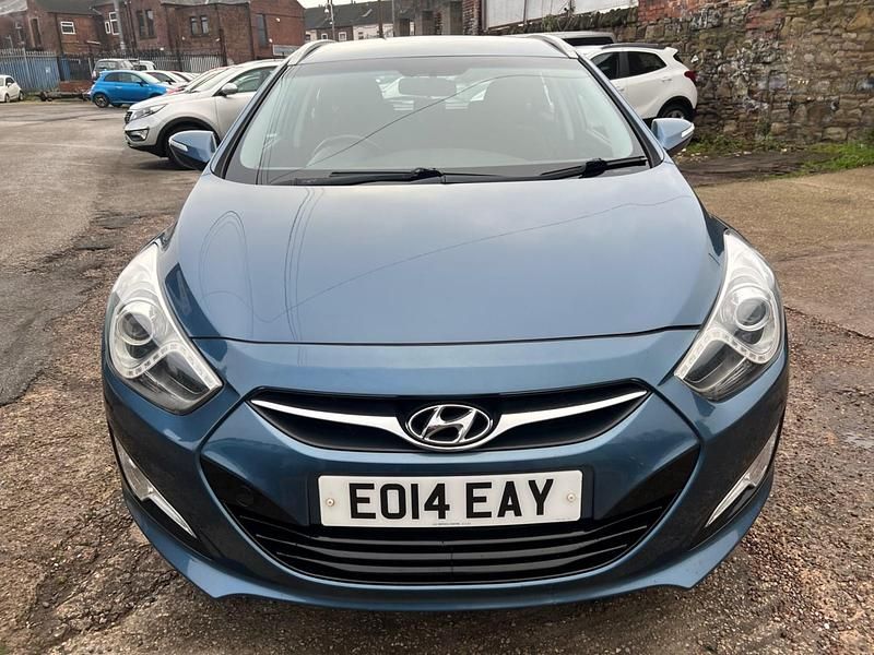 Used Hyundai i40 Active 136 HP (100 kW) 2014 Blue Estate