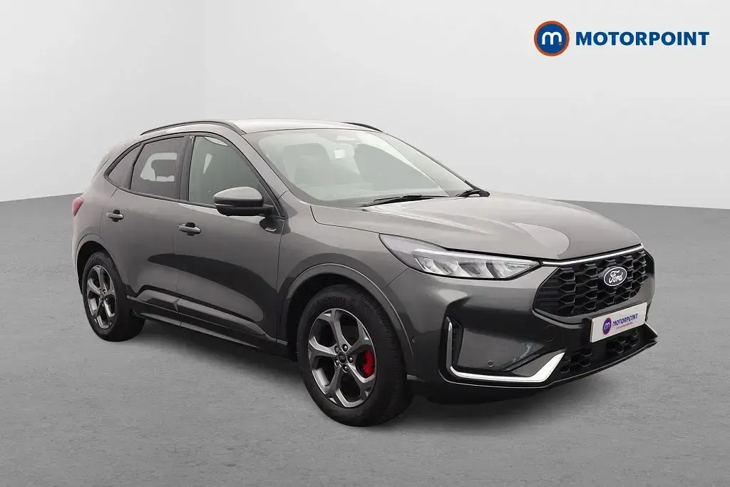 Usado Ford Kuga ST-Line 183 HP (134 kW) 2025 SUV