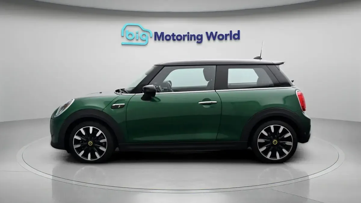 Used Mini Cooper SE Hatch 135 kW (184 HP) 2021 Hatchback