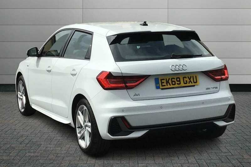 Used Audi A1 S-Line 95 HP (69 kW) 2019 White SUV