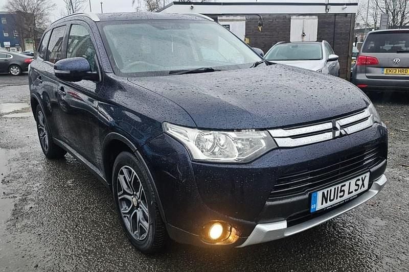 Blue Used 2015 Mitsubishi Outlander SUV | £3,995 (Good price) - Image 1/1