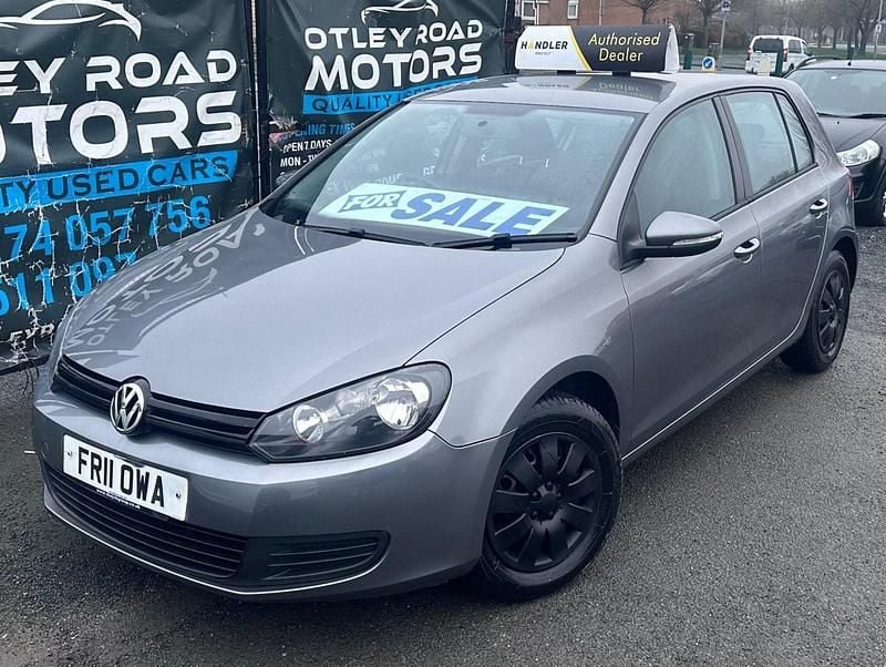 Grey Used 2011 VW Golf VI S Hatchback | £3,395 (Good price) - Image 1/4