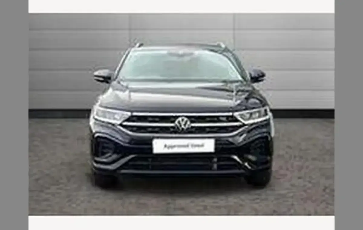 Used VW T-Roc R-line 150 HP (110 kW) 2025 Black SUV