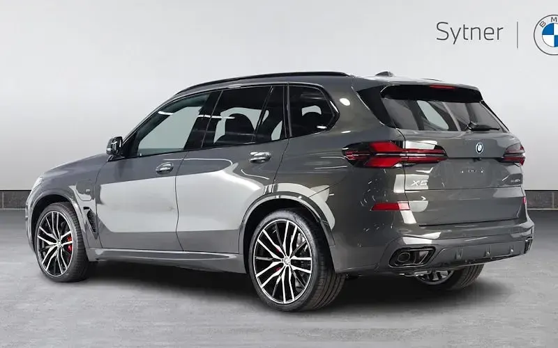 New BMW X5 M Sport 489 HP (359 kW) 2026 SUV