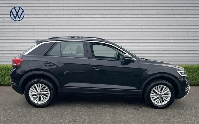 Usado VW T-Roc Life 150 CV (110 kW) 2024 SUV