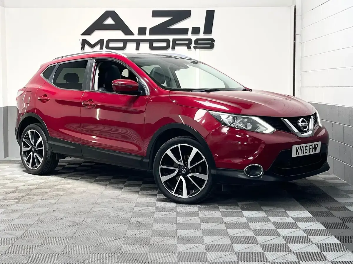 Used Nissan Qashqai Tekna 130 HP (95 kW) 2016 Red SUV