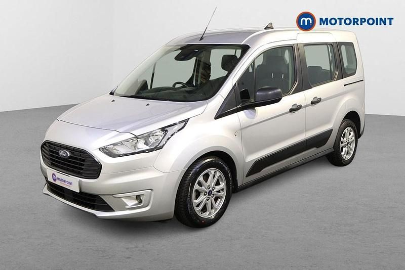Used Ford Tourneo Connect Zetec 120 HP (88 kW) 2022 Silver MPV