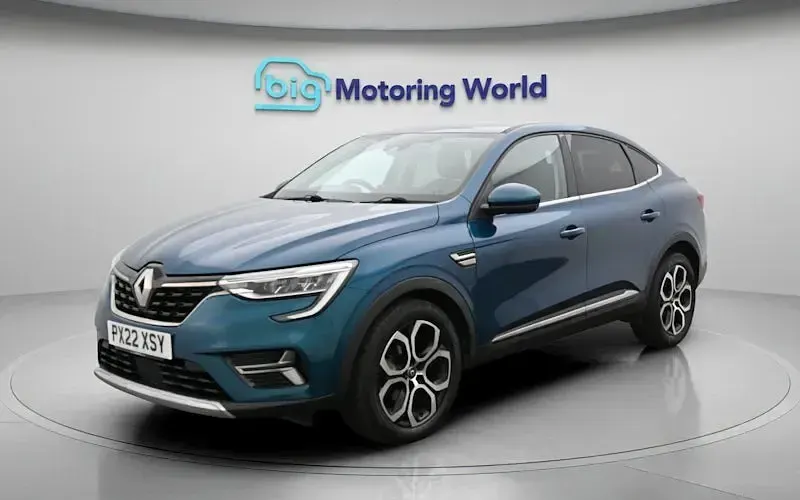 Used Renault Arkana Version S 140 HP (102 kW) 2022 Blue SUV