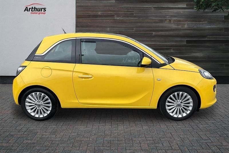 Used Vauxhall Adam Glam 86 HP (63 kW) 2017 Yellow Hatchback