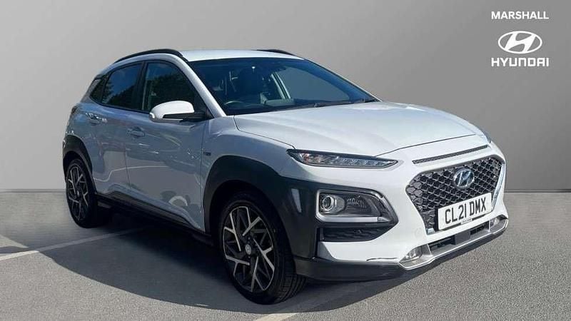 White Used 2021 Hyundai Kona Premium SE SUV | £16,329 (Fair price) - Image 1/4