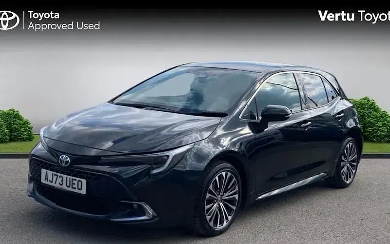 Używany Toyota Corolla Design 140 KM (102 kW) 2026 Hatchback