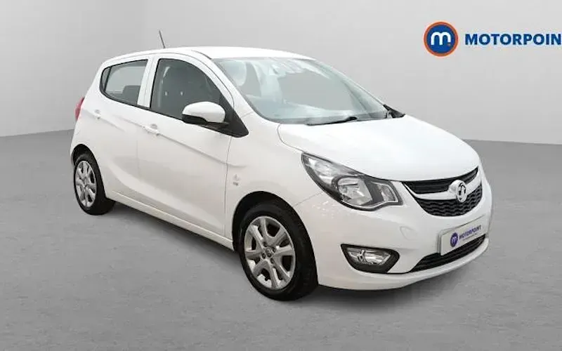 Second-hand Vauxhall Viva 75 CP (55 kW) 2016 Hatchback