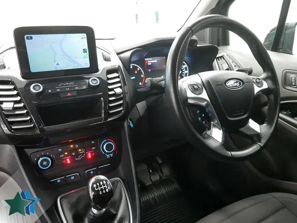 Used Ford Transit Connect Limited 120 HP (88 kW) 2022 Black MPV