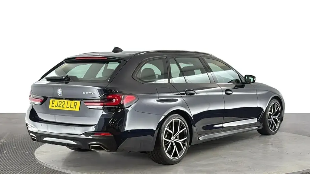 Used BMW 520 M Sport 190 HP (139 kW) 2022 Black Sedan