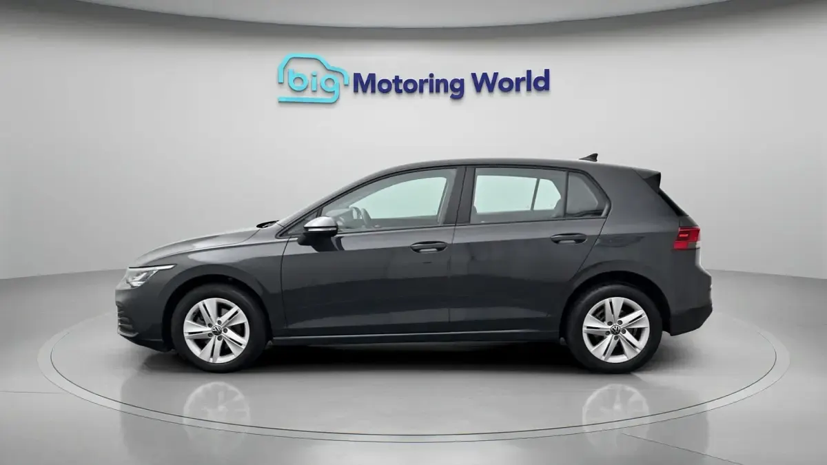 Used VW Golf VIII S 131 HP (96 kW) 2023 Grey Hatchback