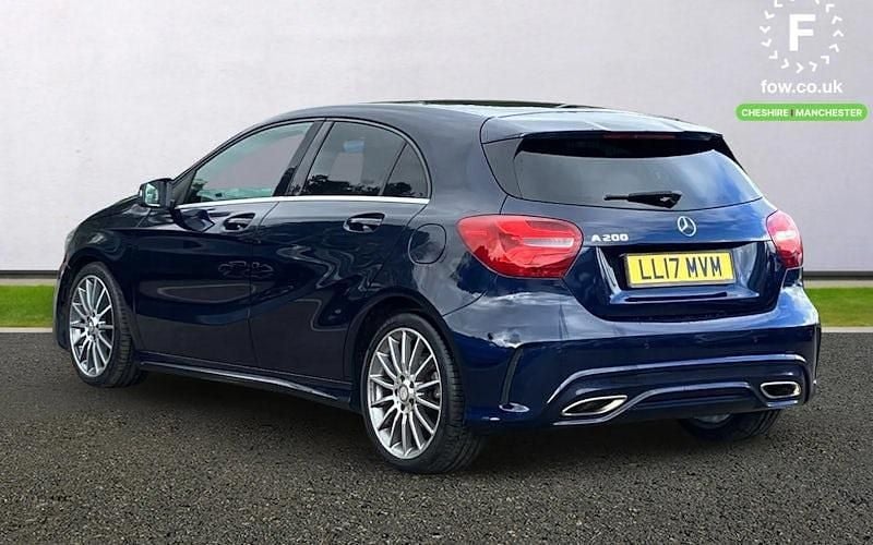 Used Mercedes A200 AMG Line Premium 156 HP (114 kW) 2017 Blue Hatchback