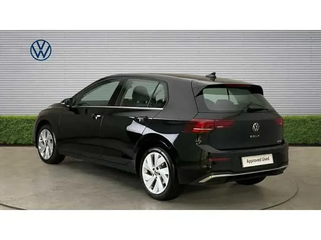 Used VW Golf VIII 150 HP (110 kW) 2025