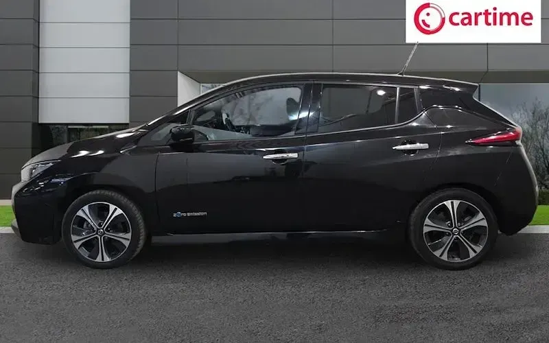 Used Nissan Leaf Tekna 110 kW (150 HP) 2022 Hatchback