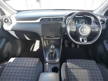 Used MG ZS Excite 106 HP (77 kW) 2022 Red SUV