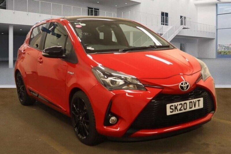 Used 2020 Toyota Yaris Hybrid | £13,140 (A bit pricey) - Image 1/1
