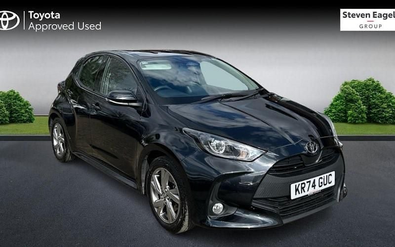 Second-hand Toyota Yaris Hybrid 116 CP (85 kW) 2026 Hatchback