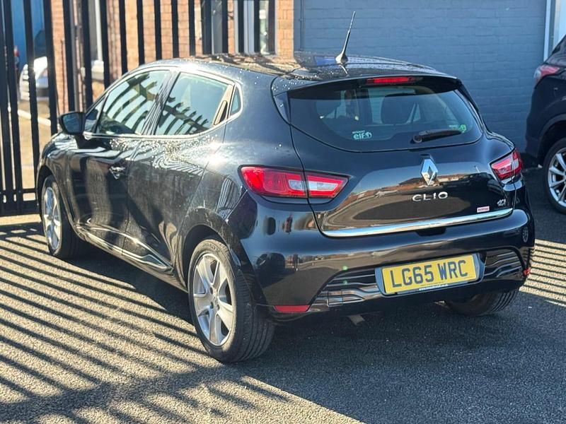 Used Renault Clio IV Dynamique 2015 Black Hatchback