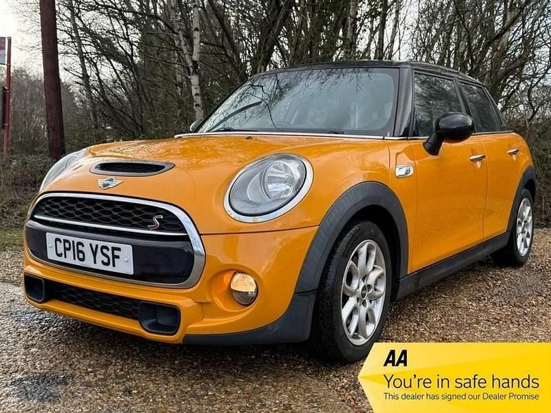 Used Mini Cooper SD Hatch 170 HP (125 kW) 2016 Orange Hatchback