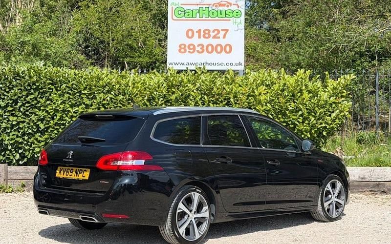 Second-hand Peugeot 308 SW GT-line 131 CP (96 kW) 2019 Negru Break