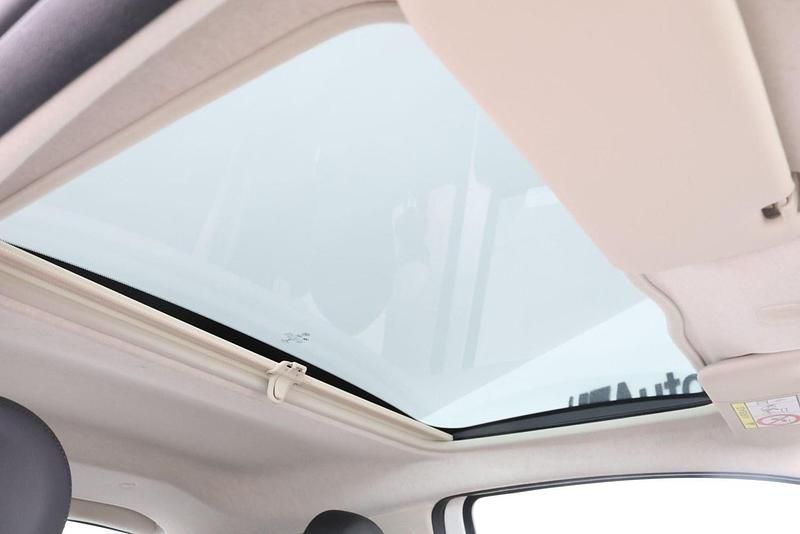 Used Fiat 500 Dolcevita 70 HP (51 kW) 2021 White Hatchback