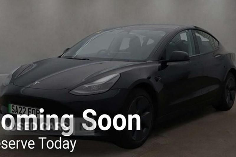 Used Tesla Model 3 Standard Range Plus 366 kW (498 HP) 2022 Sedan