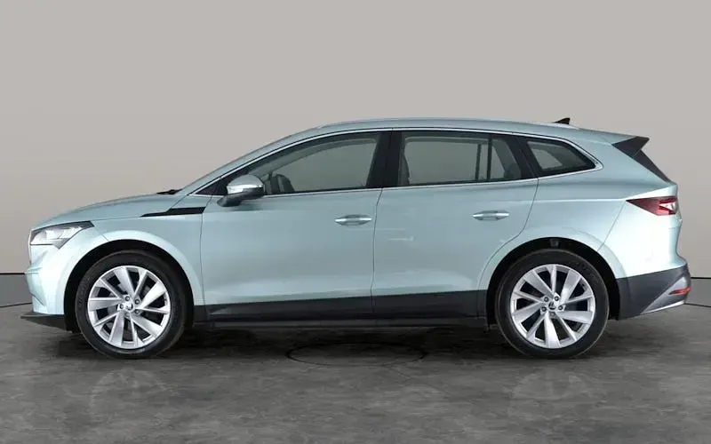 Used Skoda Enyaq iV ecoSuite 131 kW (179 HP) 2022 Silver SUV