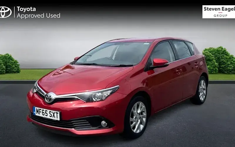 Used Toyota Auris 116 HP (85 kW) 2016 Hatchback