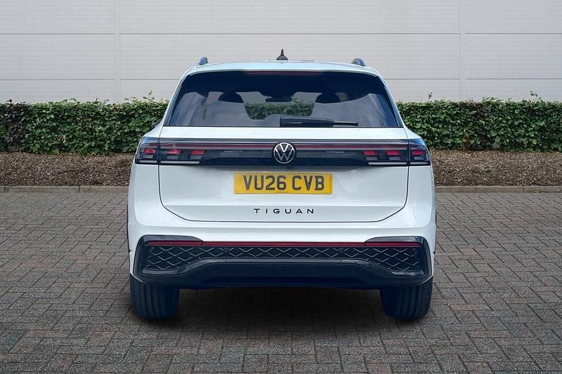 New VW Tiguan Black Edition 265 HP (194 kW) 2026 White SUV