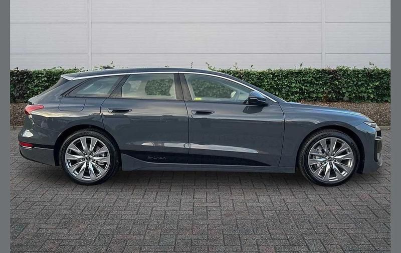 Used Audi e-tron Sport 266 kW (362 HP) 2025 Grey SUV