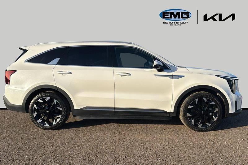 Used Kia Sorento 190 HP (139 kW) 2026 White SUV