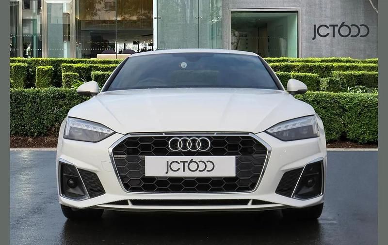Used Audi A5 Sportback S-Line 161 HP (118 kW) 2023 White Hatchback