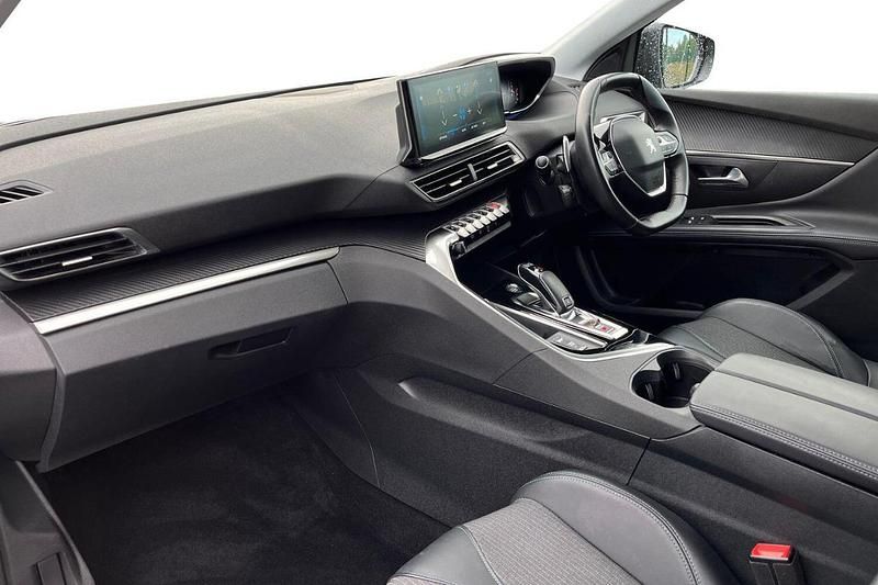 Grey Used 2022 Peugeot 5008 Allure MPV | £19,750 (Fair price) - Image 1/4