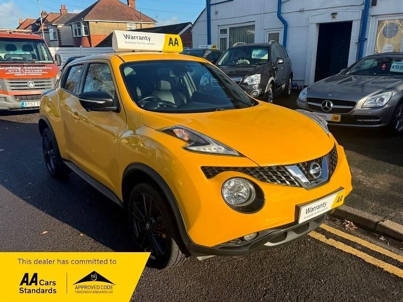 Yellow Used 2014 Nissan Juke Tekna SUV | £5,495 (Expensive) - Image 1/4