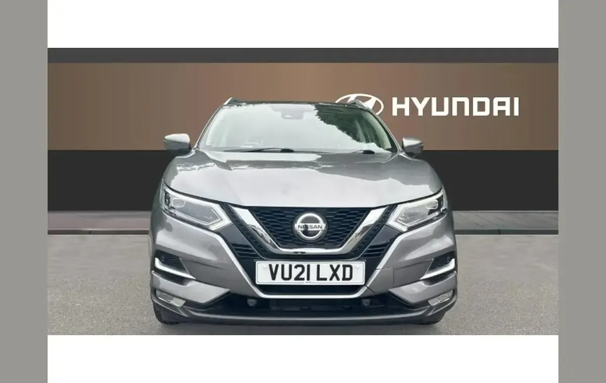 Used Nissan Qashqai N-Motion 140 HP (102 kW) 2020 Grey SUV