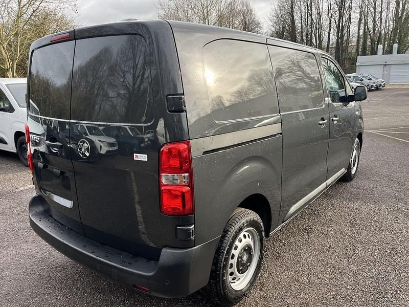 New Vauxhall Vivaro 145 HP (106 kW) 2026 Mercury grey MPV