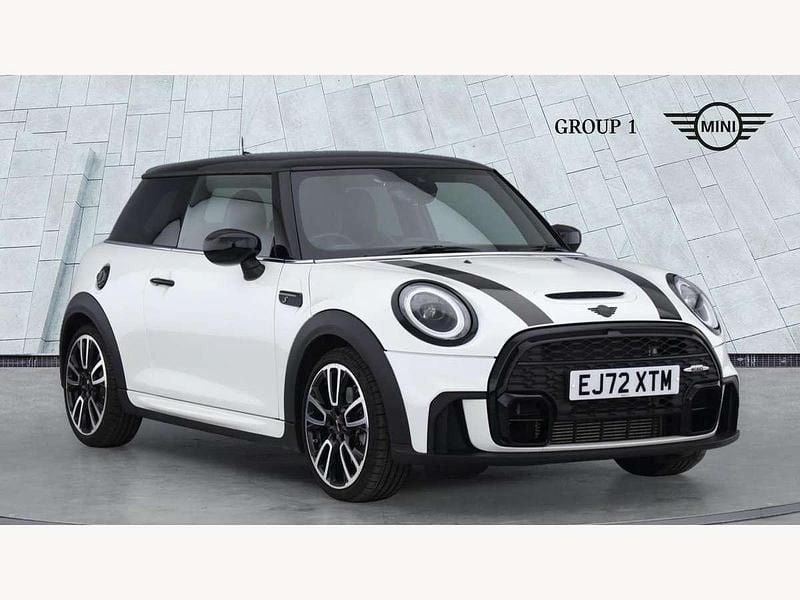 Nanuq white Used 2022 Mini Cooper S Sport Hatchback | £21,990 (Fair price) - Image 1/4