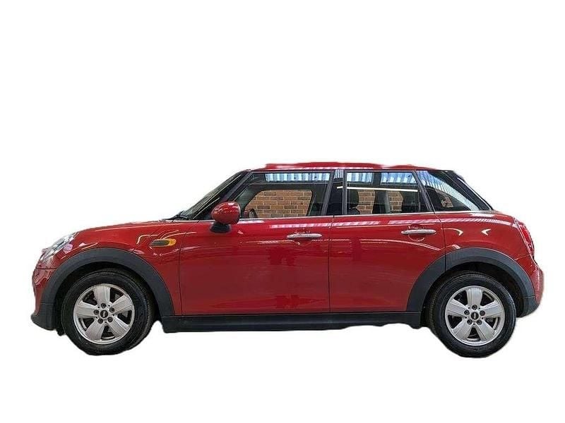 Used Mini One D Hatch 95 HP (69 kW) 2016 Red Hatchback