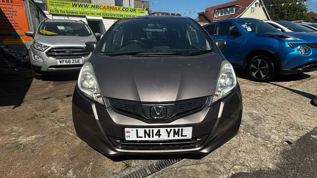 Used Honda Jazz ES 99 HP (72 kW) 2014 Brown Hatchback