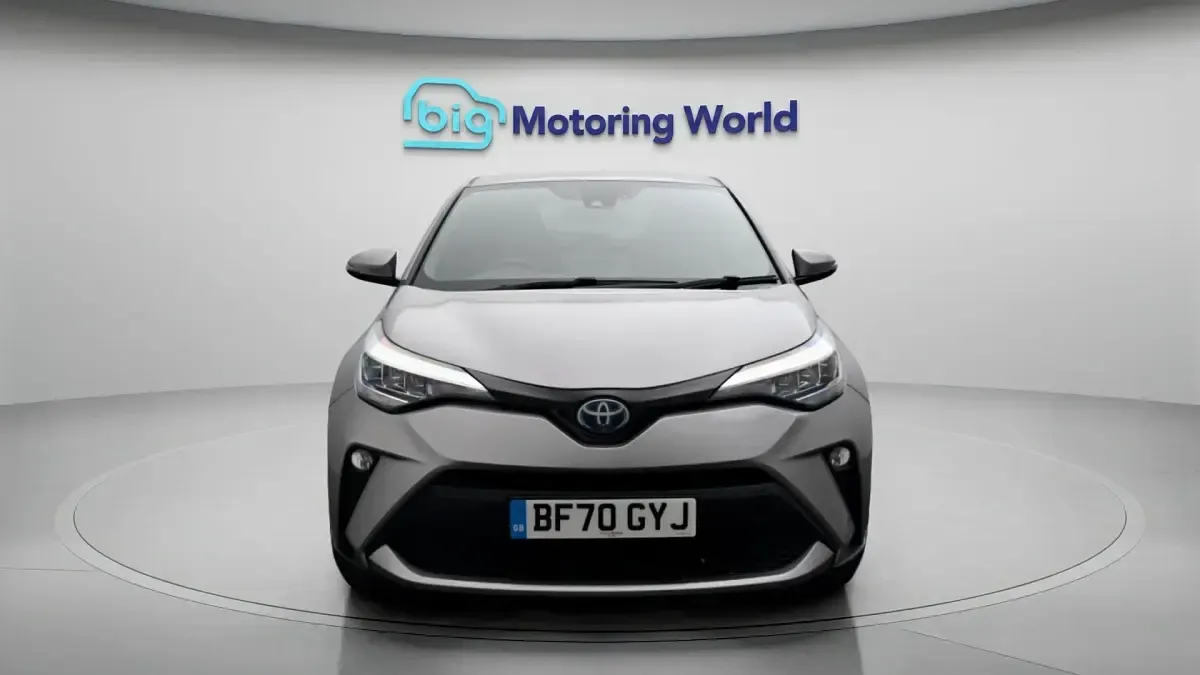 Used Toyota C-HR Design 122 HP (89 kW) 2020 Silver SUV