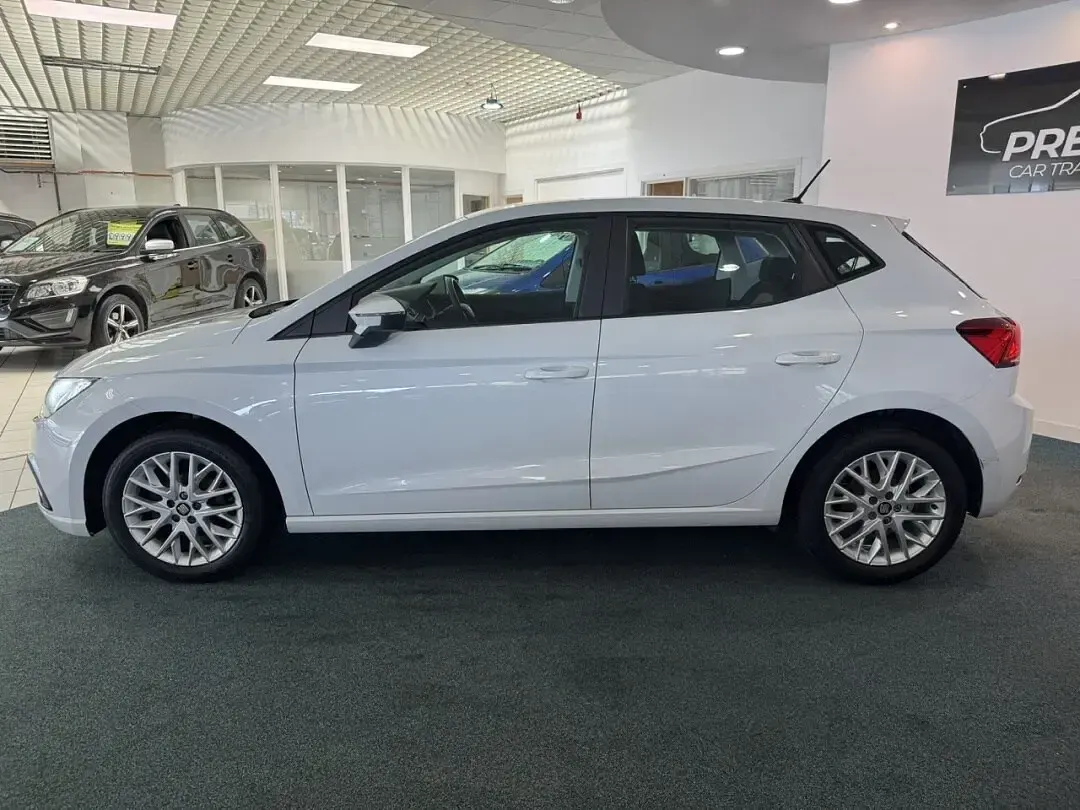 Used Seat Ibiza SE Technology 80 HP (58 kW) 2019 White Hatchback