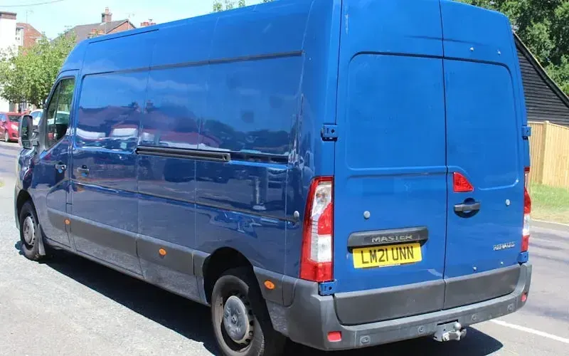 Used Renault Master Business 135 HP (99 kW) 2021 Blue MPV