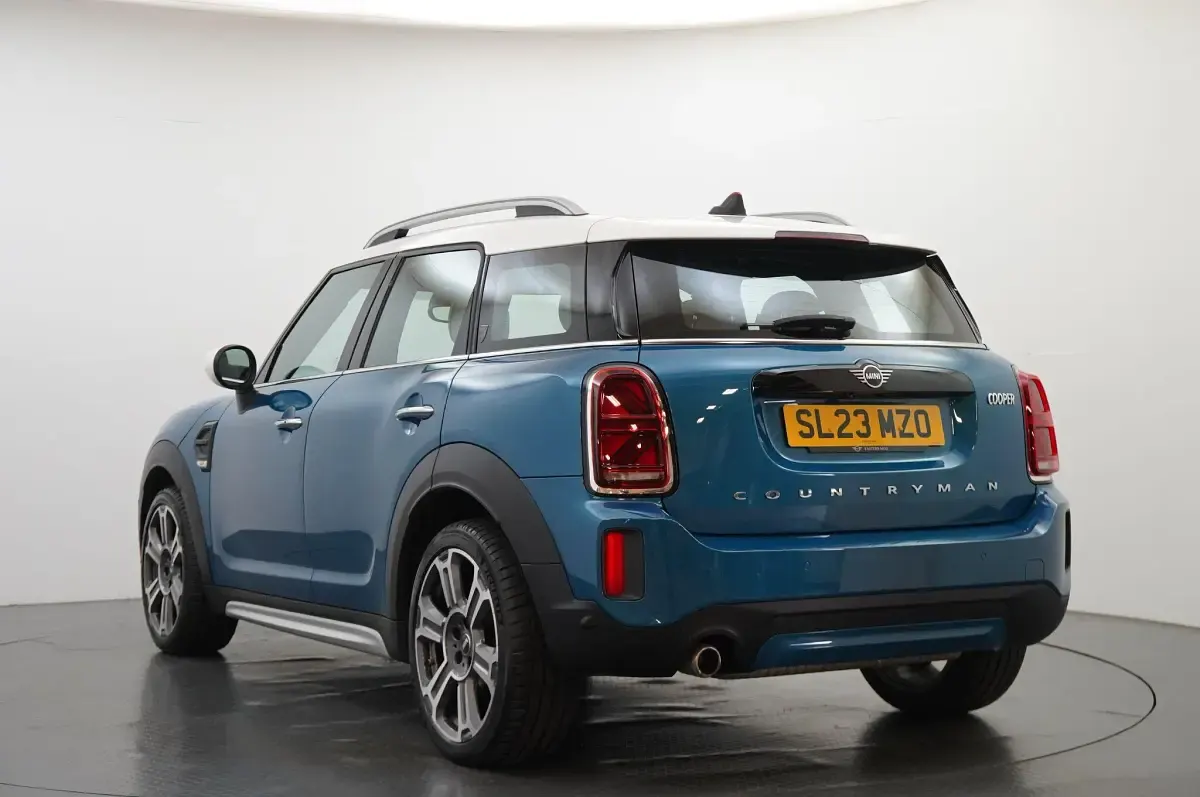 Used Mini Cooper Countryman Exclusive 134 HP (98 kW) 2023 Blue SUV