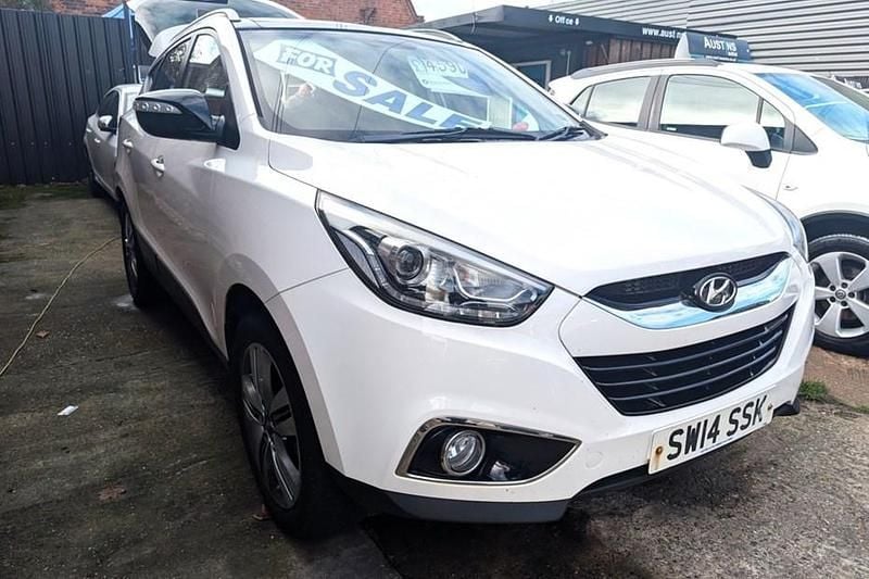 White Used 2014 Hyundai ix35 GO! SUV | £3,995 (Good price) - Image 1/1