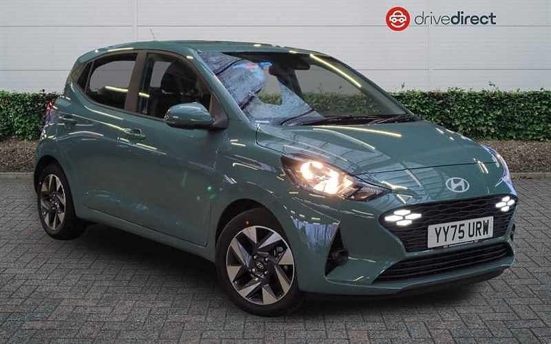 Used Hyundai i10 Advanced 63 HP (46 kW) 2025 Green Hatchback